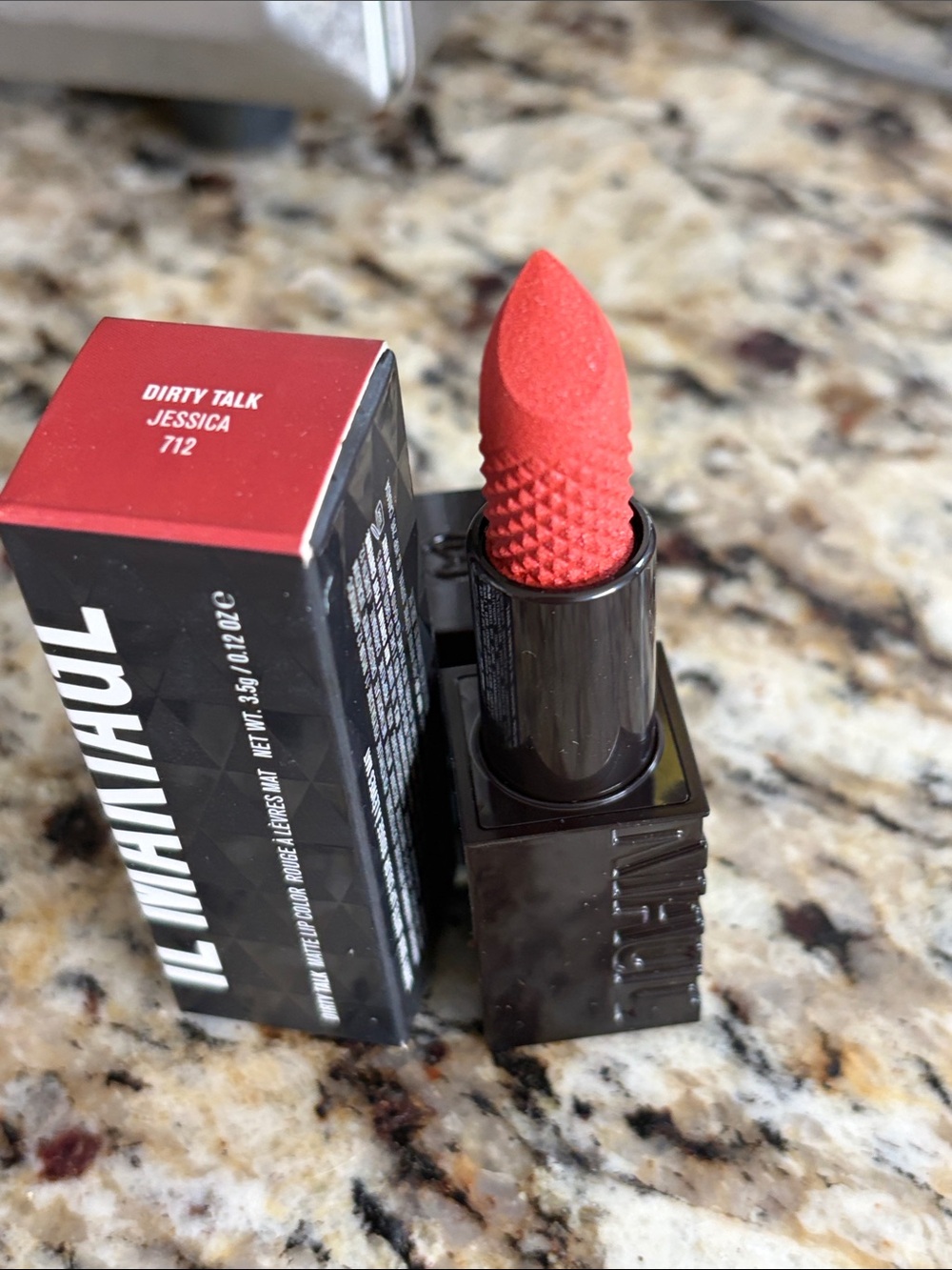 ⚡️❄️Il Makiage Dirty Talk Jessica Lipstick